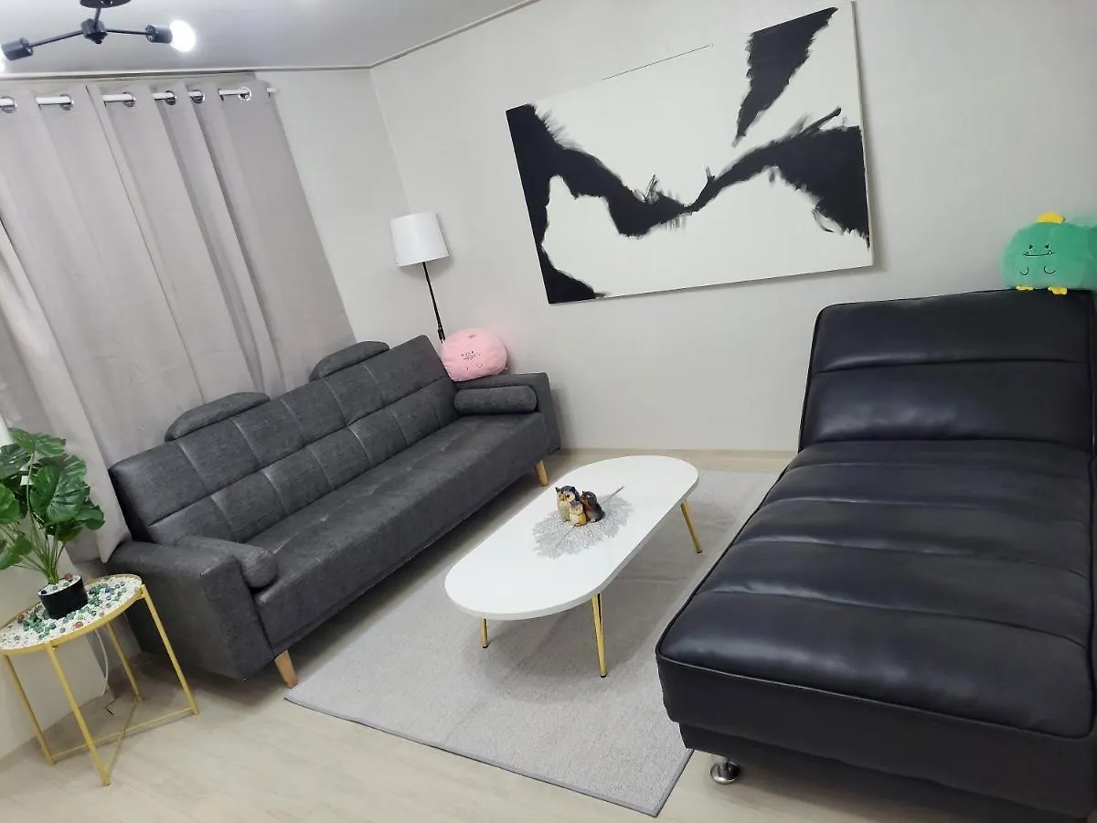 On The Main Street Of Hbc #4 Villa Seoul