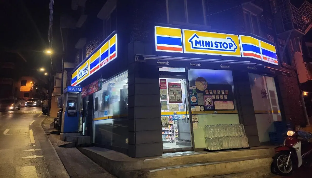 On The Main Street Of Hbc #4 Villa Seoul South Korea